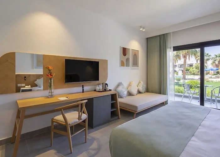 Amphoras Resort 5*